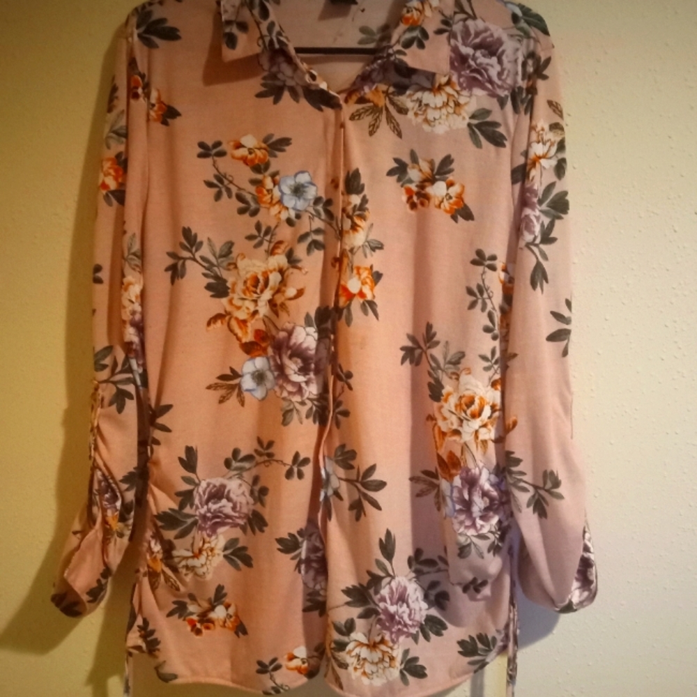 LIKE AN ANGEL BLOUSE FLORAL PRINT